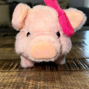 Walking pig toy